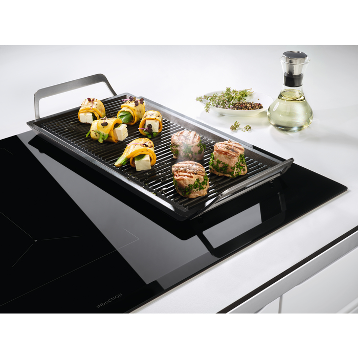 Electrolux EIV63341BK Black Built-in – image 4