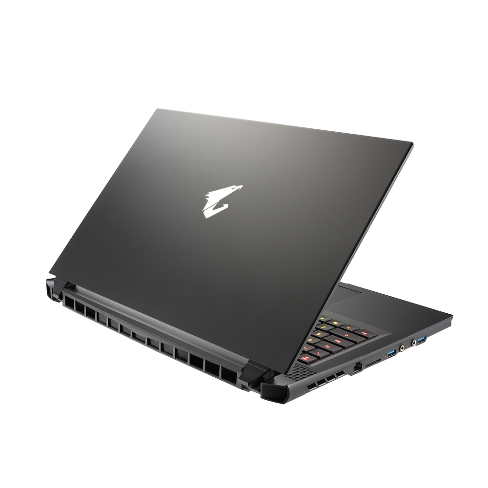 GIGABYTE 17G YD-73US345 – image 4