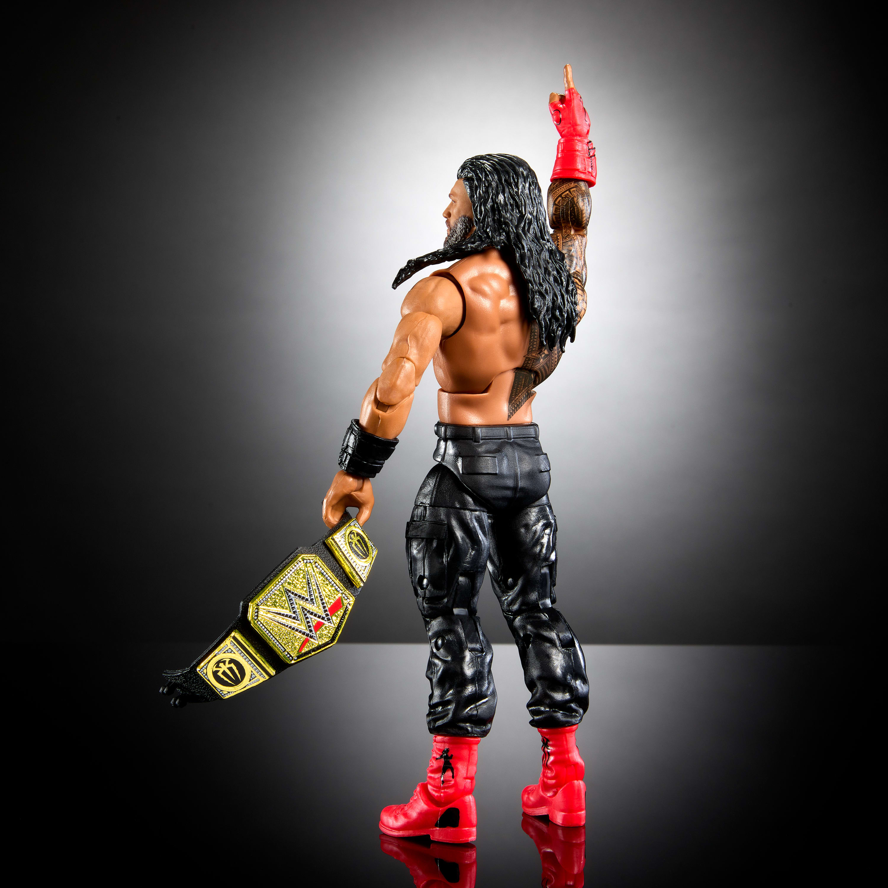 Resim Mattel JCJ38 WWE Roman Reigns Oyuncak Figür, Çok Renkli Plastik, 6 inç