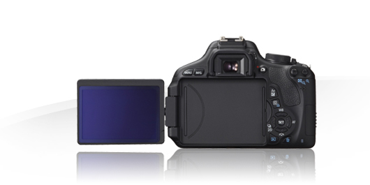 Canon 600D + 18-55mm DC – image 2
