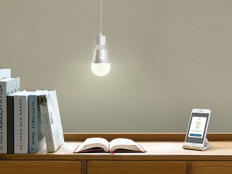 TP-Link LB100 smart lighting Smart bulb Wi-Fi – image 3
