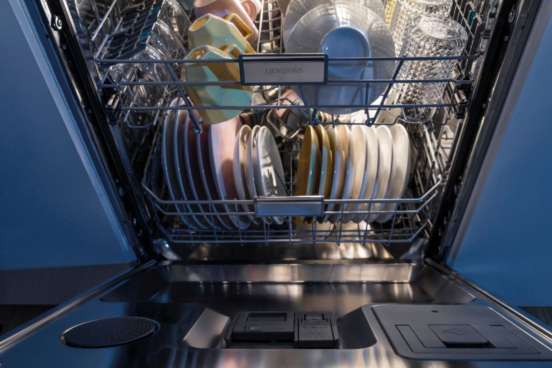 Gorenje GV693C60UV dishwasher Fully built-in 16 place settings – image 7