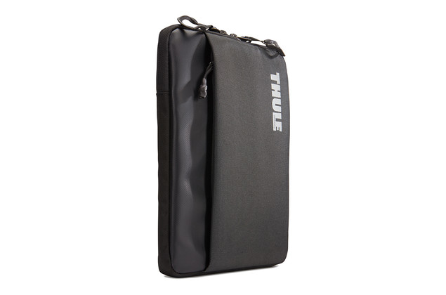 Thule Subterra iPad Air Sleeve – image 1