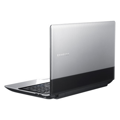 Samsung 3 NP305E7A AMD A8 A8-3520M