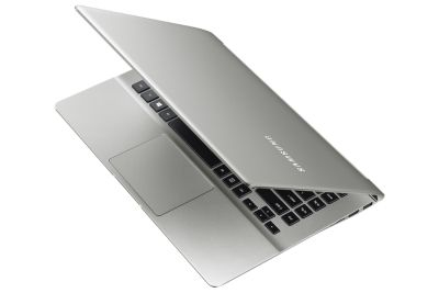 Samsung 9 NP900X5J Intel® Core™ i5 i5-7200U Laptop – image 8