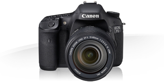 Canon 7D + EF-S 17-55mm – image 1