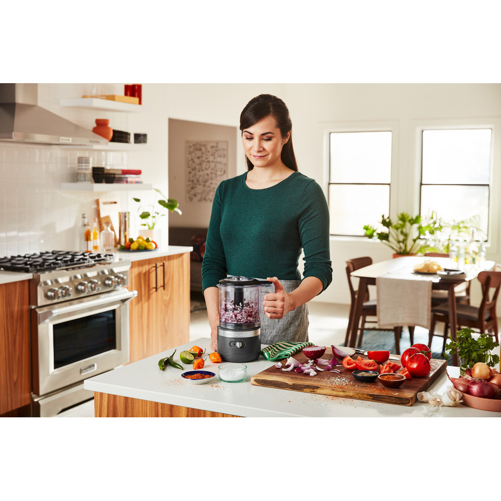 KitchenAid 5KFCB519BDG electric food chopper – image 5