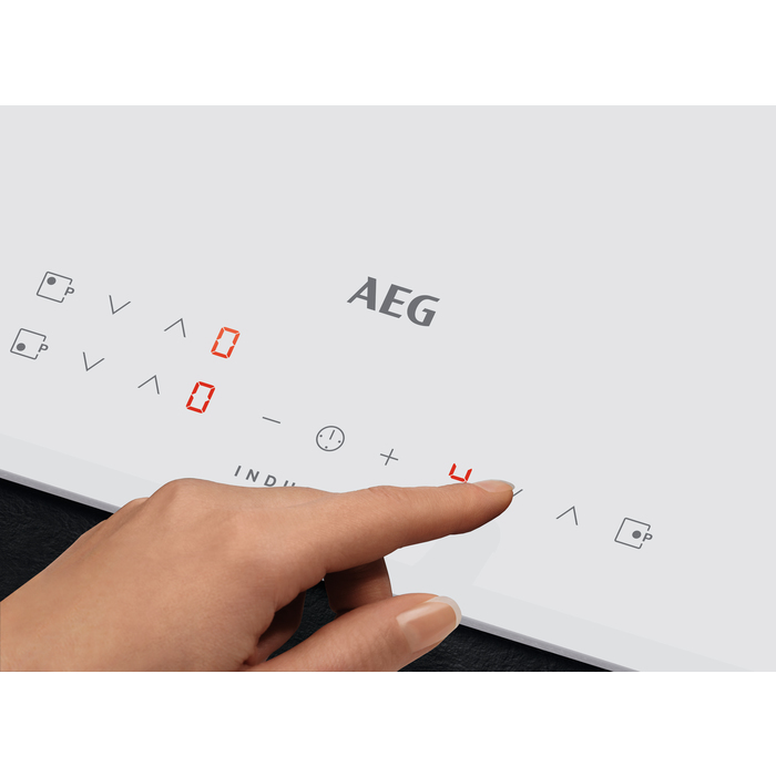 AEG IKB63300FW White Built-in – image 4