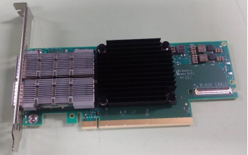 Fujitsu PY-HC402 liidesekaart/adapter Sisemine QSFP56