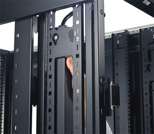 APC Basic Rack 1.92kVA – image 6