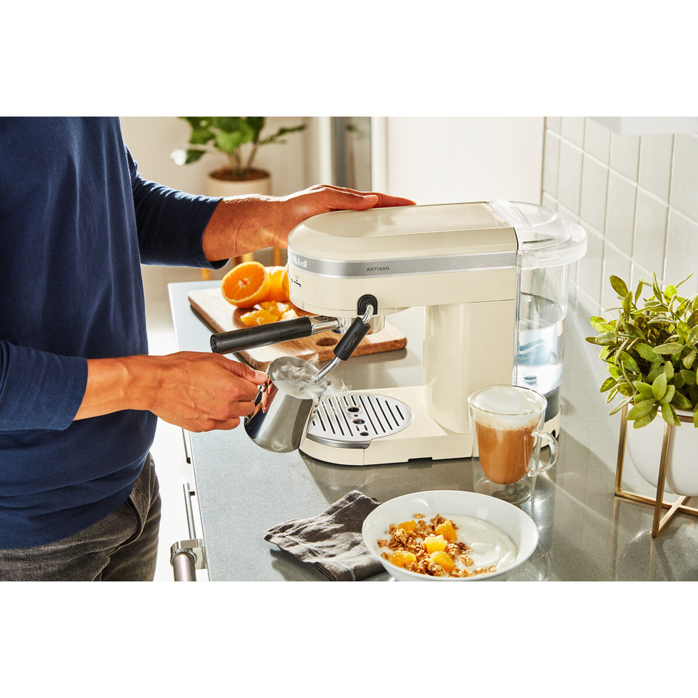 KitchenAid 5KES6503BAC coffee maker Manual Espresso machine – image 4