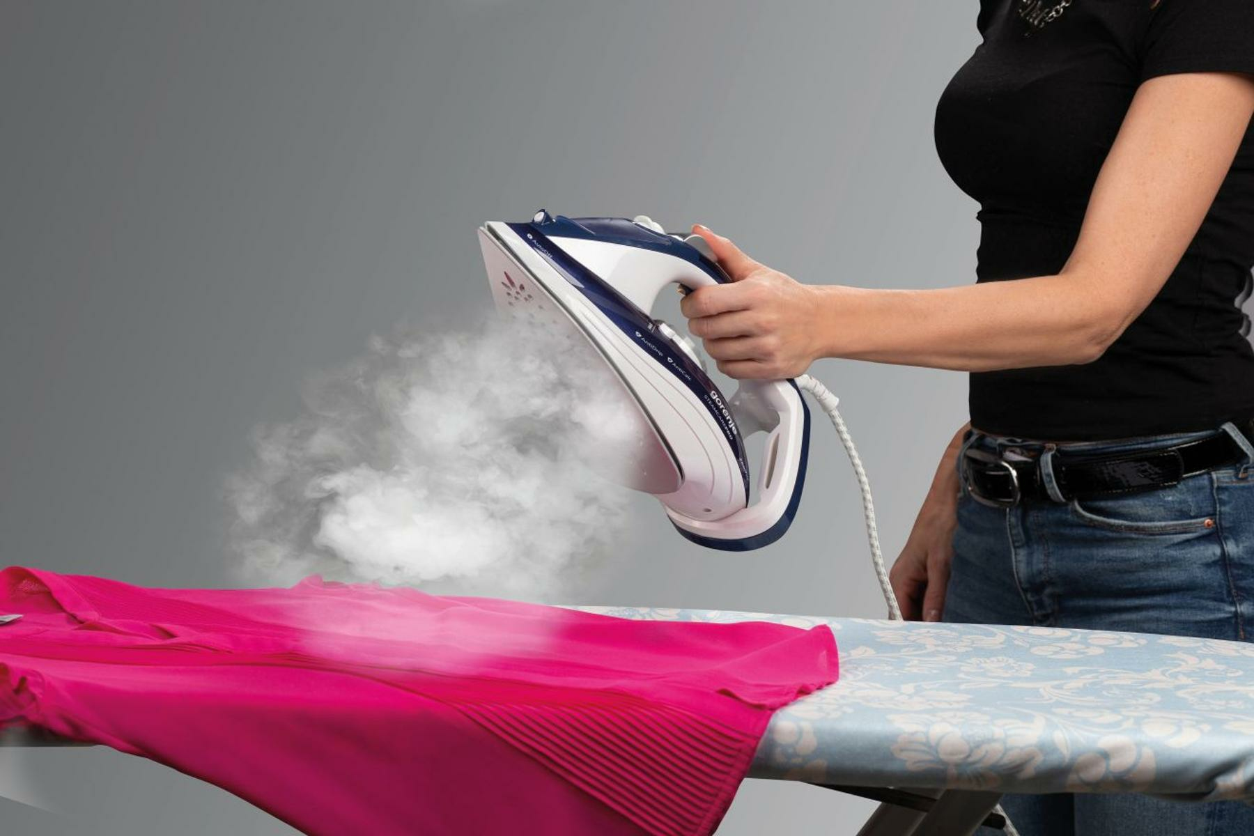 Gorenje SIH2600BLC iron Steam iron Ceramic soleplate – image 7