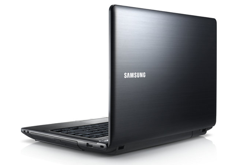 Samsung 3 NP355E4X AMD E E1-1200 – image 4