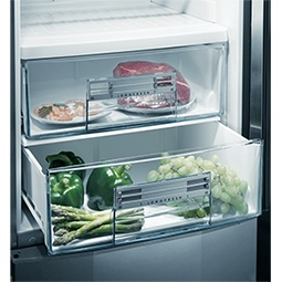 AEG SZ91840-5I fridge-freezer Built-in White – image 2