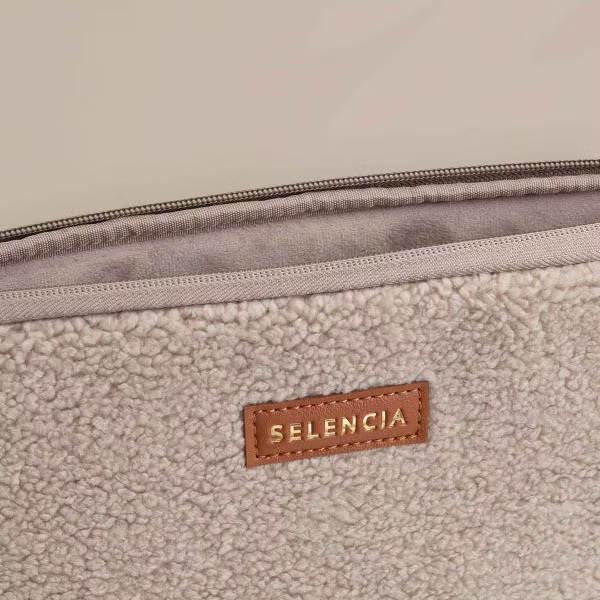 Selencia Teddy Laptop hoes – image 3