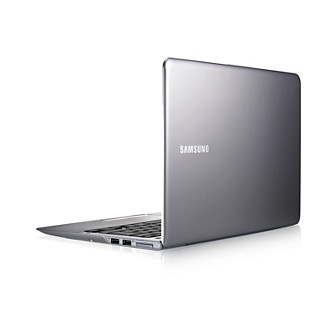 Samsung 5 NP535U4C AMD A8 A8-4555M Laptop – image 6