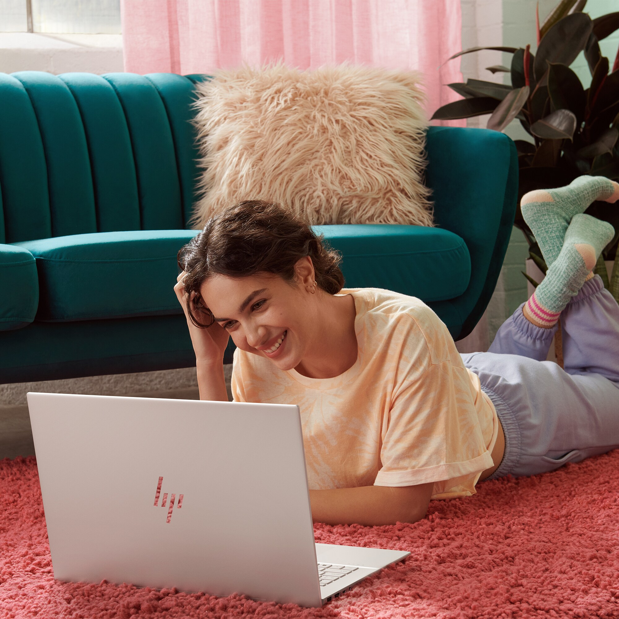 HP ENVY 17-ch0500na Intel® Core™ i7 i7-1165G7 Laptop – image 8