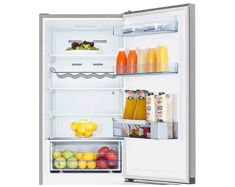 Hisense RB406N4AC1 fridge-freezer Freestanding – image 3