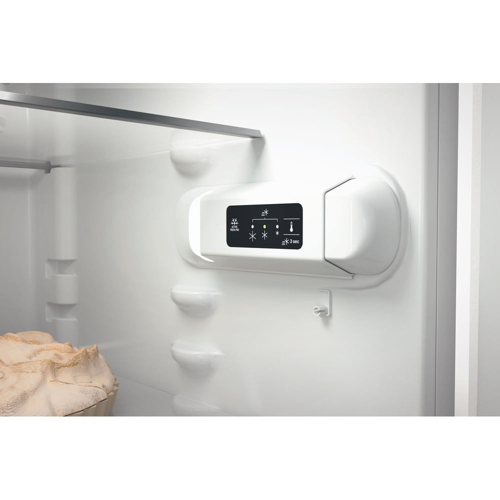 Hotpoint H1NT 821E W 1 – image 2