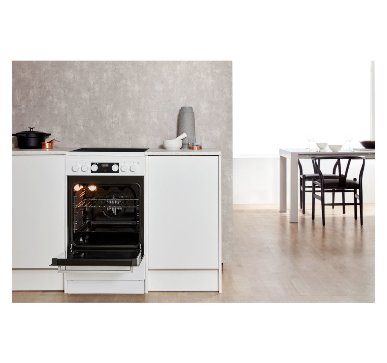 Whirlpool WS5V8CCWE cooker Freestanding cooker Electric Zone induction hob White – image 7