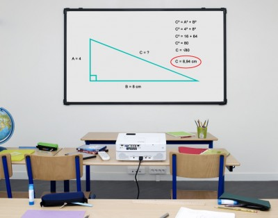Epson EB-W8D – image 8