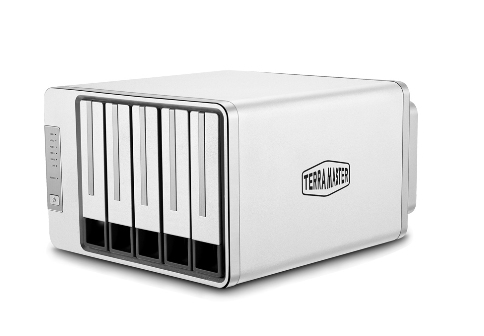 TerraMaster F5-421 60TB 5x12TB Seagate IronWolf 5 Bay NAS Desktop – image 3