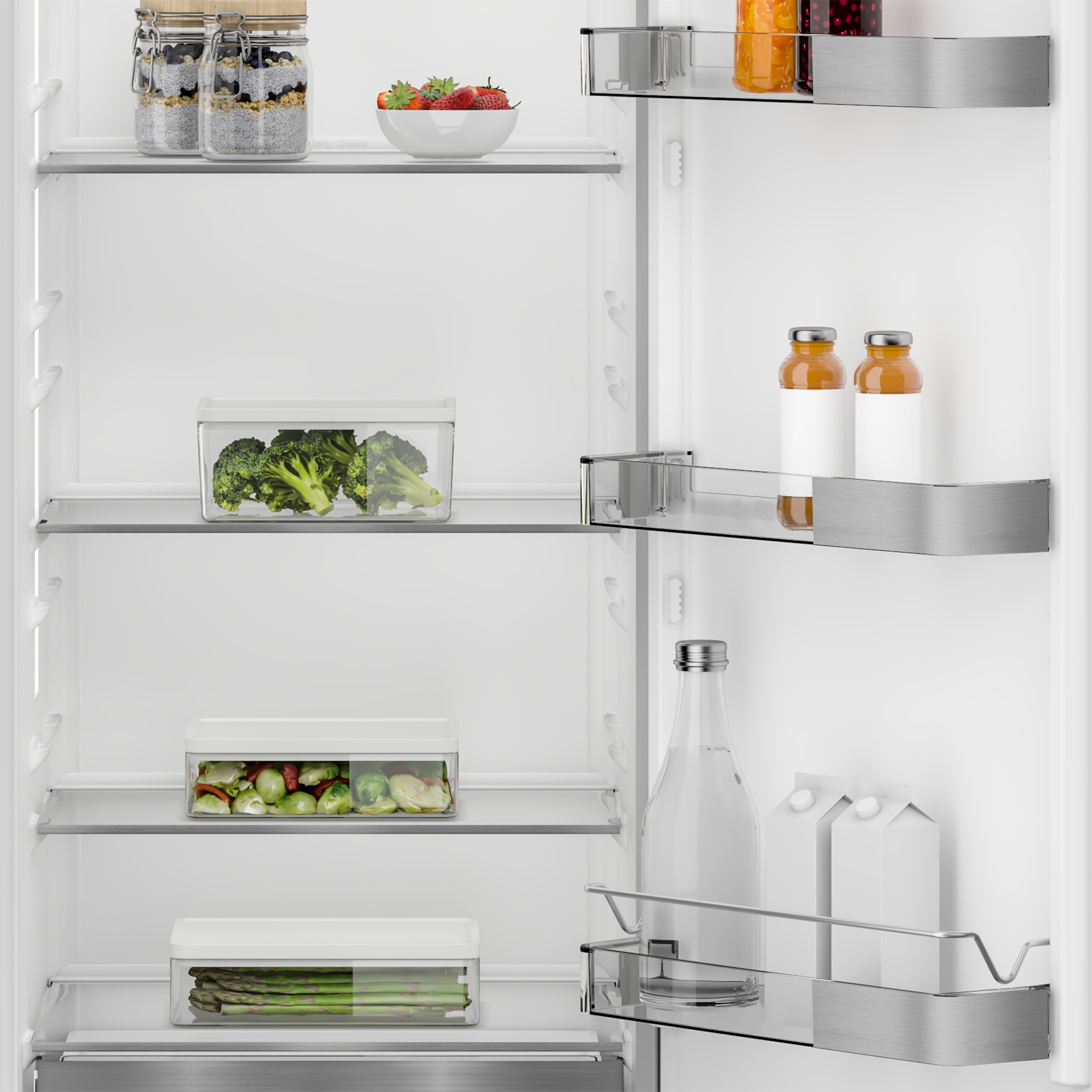Grundig GSMI25740FN fridge Freestanding – image 3
