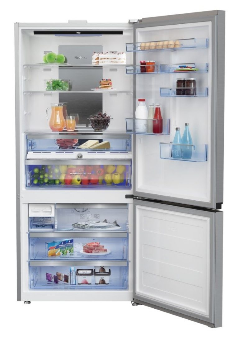 Beko RCNE720E3VZXPN fridge-freezer Freestanding – image 1