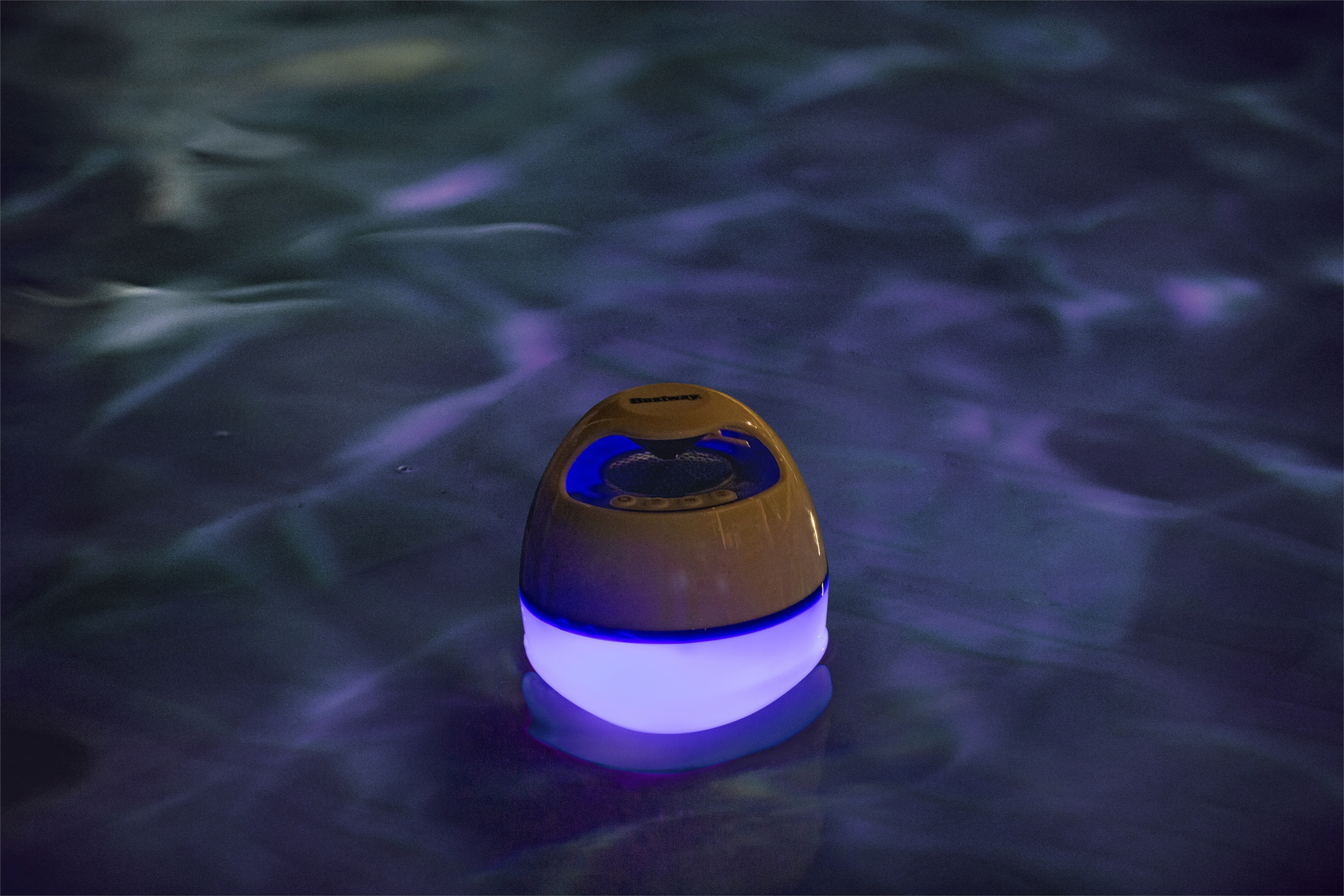 Bestway Flowclear MusicWave Floating LED Bluetooth Speaker image 18