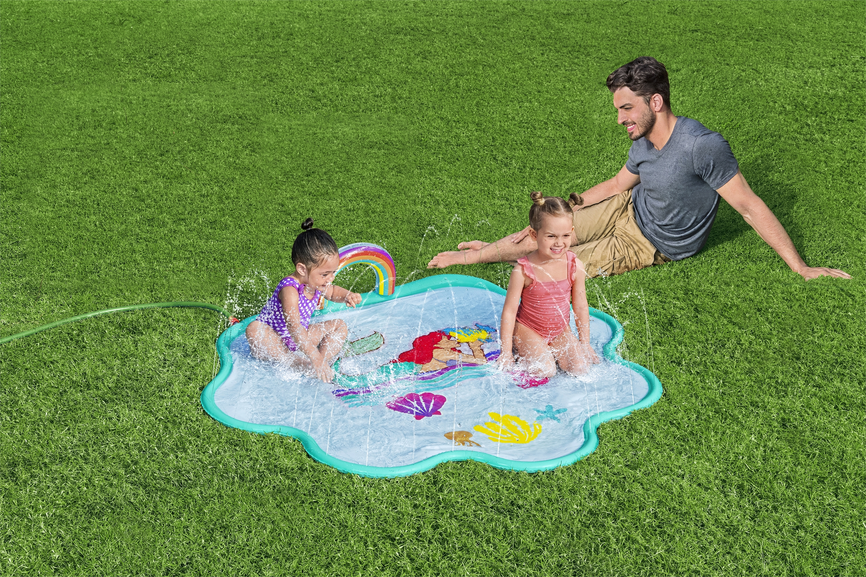 صورة Bestway Disney Little Mermaid Splash Pad 1.63m x 1.45m