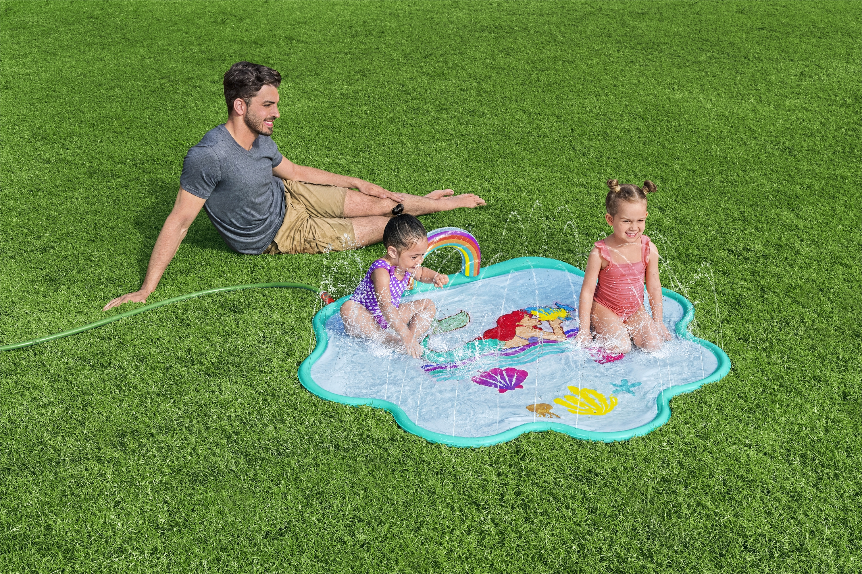 صورة Bestway Disney Little Mermaid Splash Pad 1.63m x 1.45m