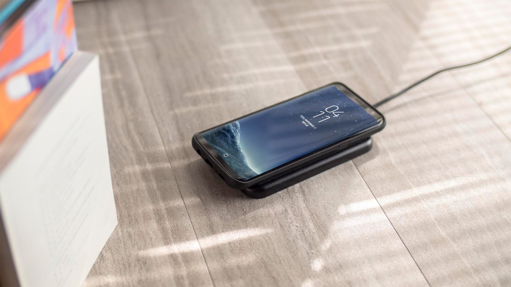 mophie Wireless Charging Base – image 8