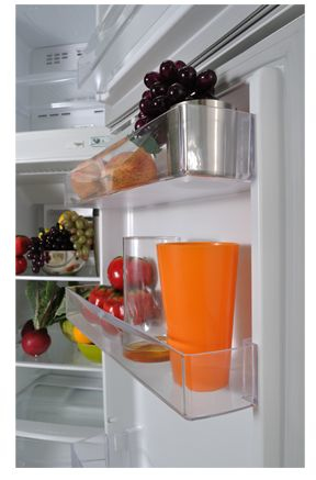 Daewoo DFR-1010DB fridge-freezer Freestanding White – image 6
