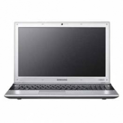 Samsung RV RV509-S01IN Intel® Core™ i3 i3-380M Laptop – image 1