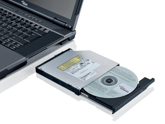 Fujitsu ESPRIMO Mobile M9410 – image 6