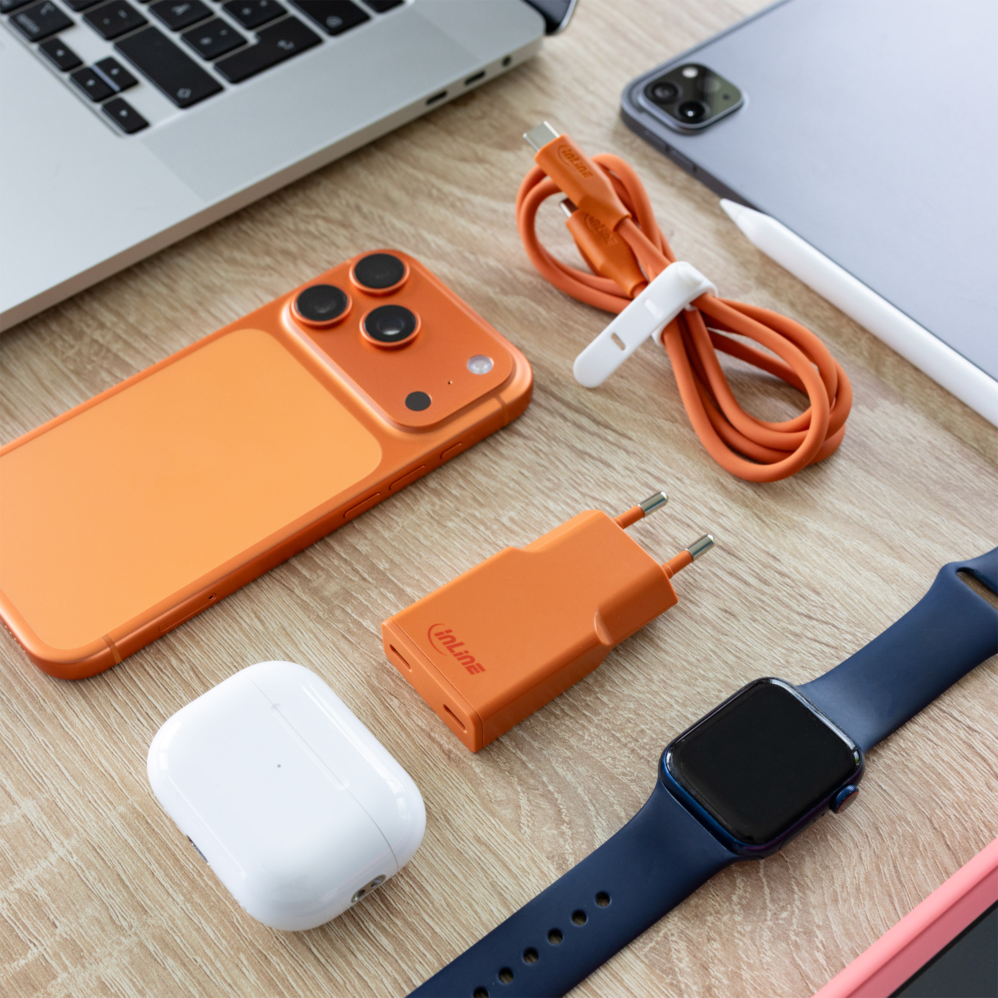 InLine 31590O mobile device charger Universal Orange AC Fast charging Indoor – image 6