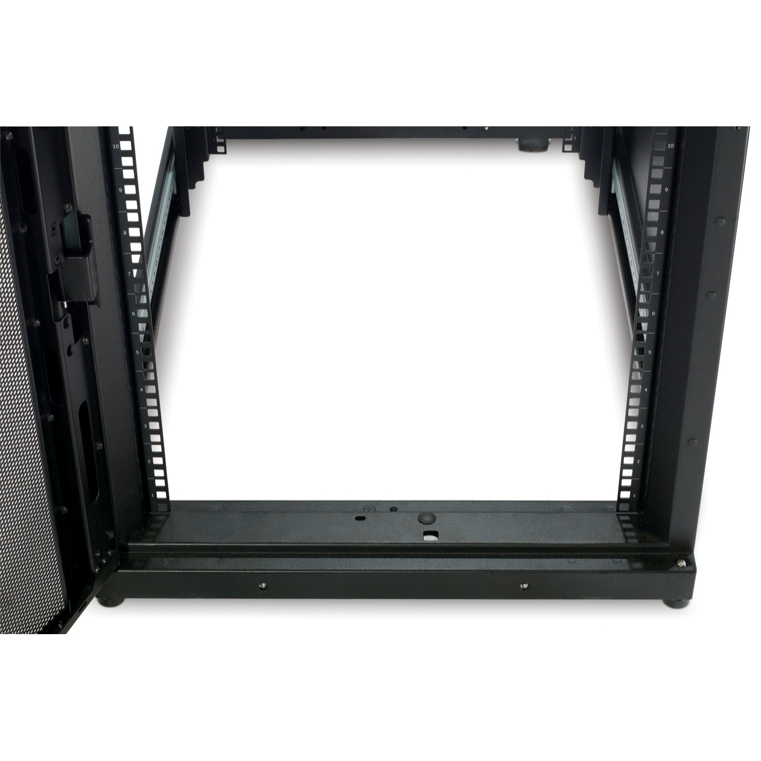 APC NetShelter SX, Server Rack Enclosure, 42U, Black, 1991.4H x 750W x 1070D mm. Type: Freestanding rack, Rack capacity: 4