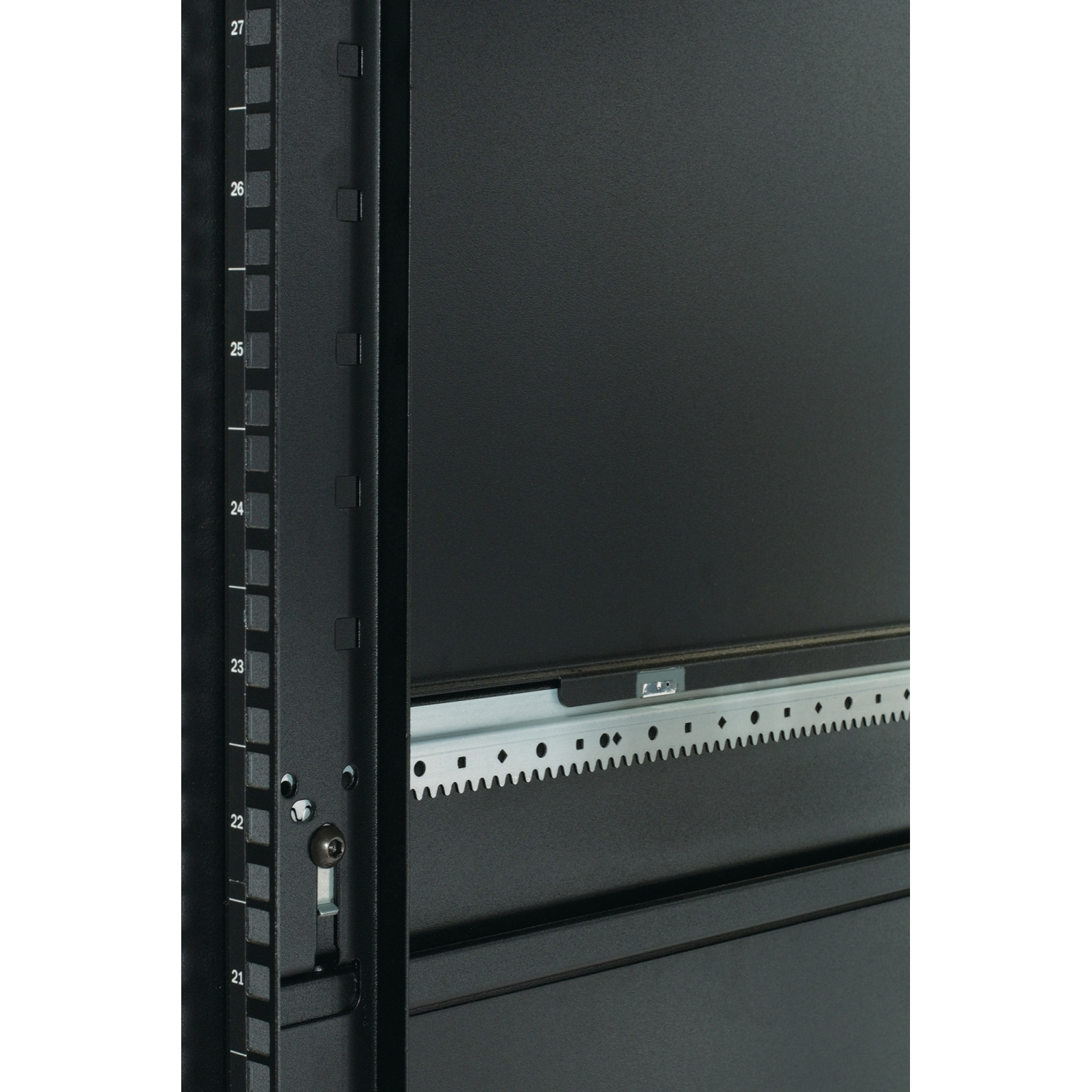 APC NetShelter SX, Server Rack Enclosure, 42U, Black, 1991.4H x 750W x 1070D mm. Type: Freestanding rack, Rack capacity: 4