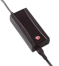 Targus Wall/Auto/Air Power Adaptor – image 1