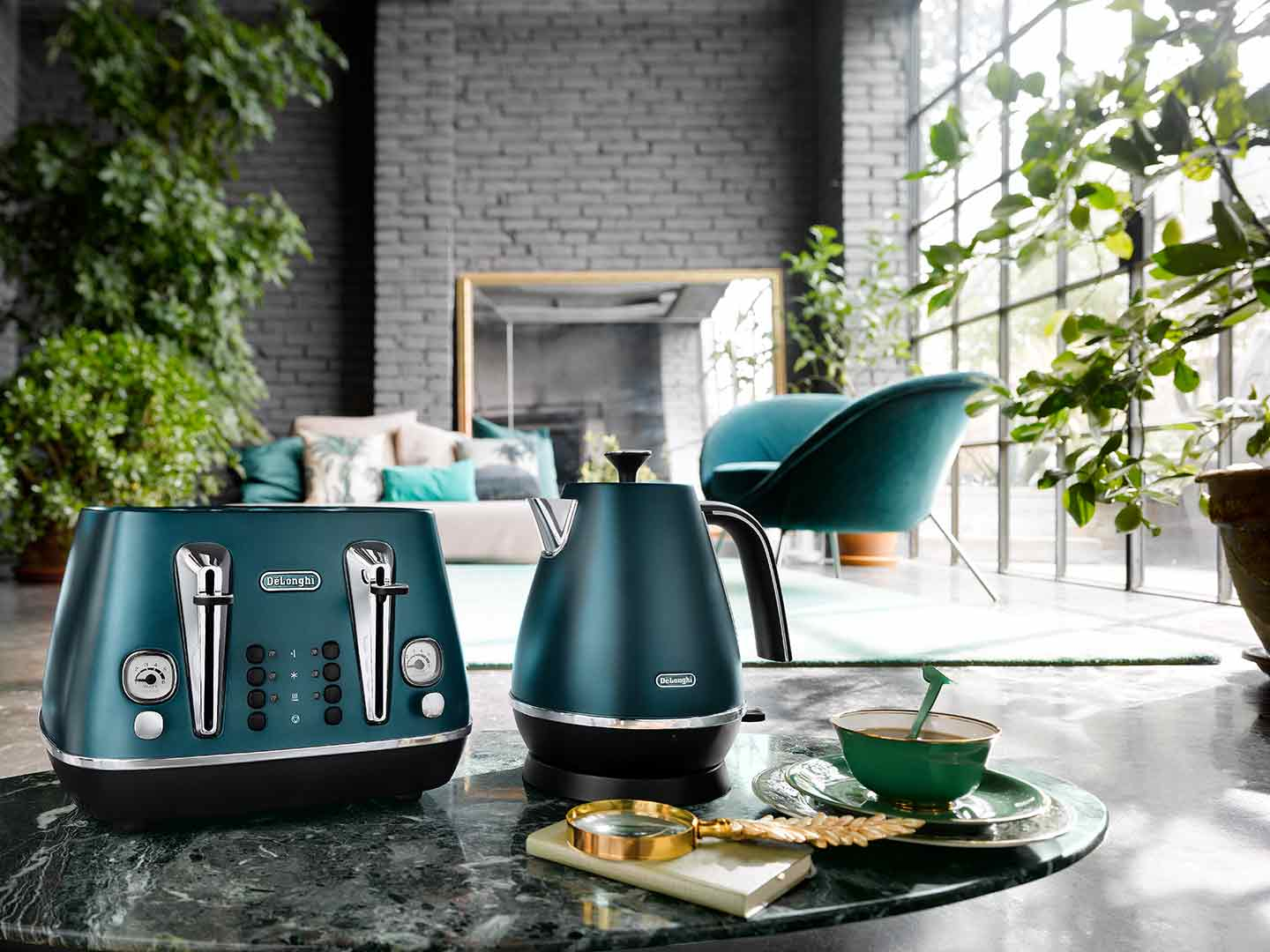 De’Longhi KBI2001.GR electric kettle – image 3