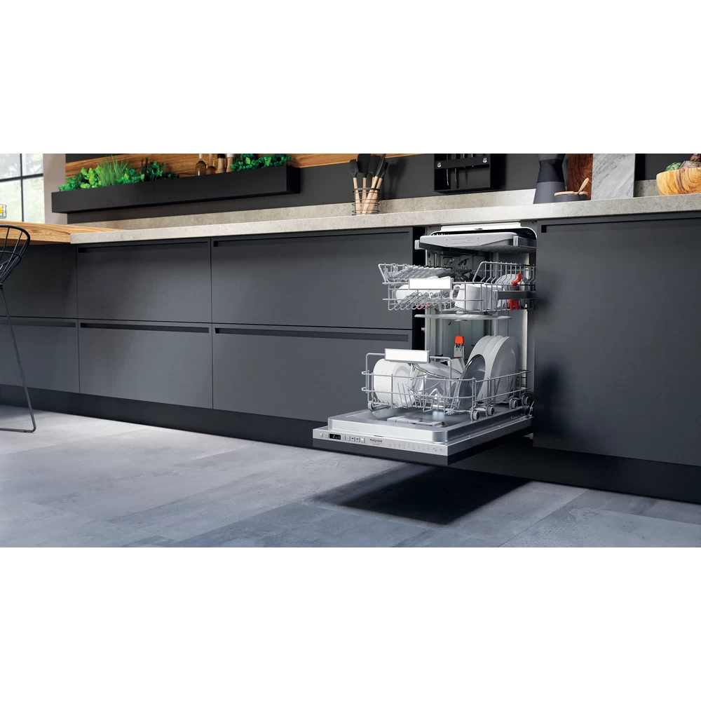 Hotpoint HSIO 3O23 WFE – image 8