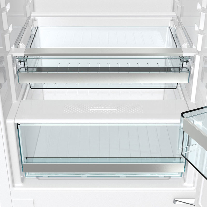 Hisense RIB322F4AW2 fridge-freezer Freestanding – image 8