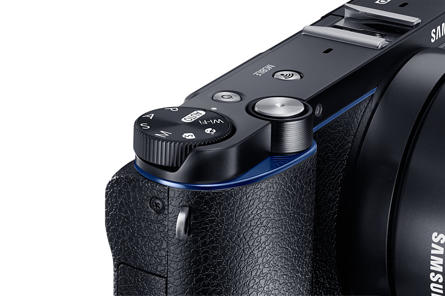 Samsung 3300 + 16-50mm Power Zoom + 50-200mm – image 9