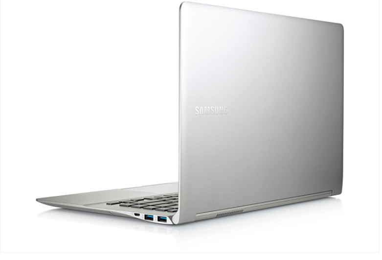 Samsung 9 900X4D-A57 Intel® Core™ i5 i5-3317U Laptop 38.1 cm (15") HD+ 8 GB DDR3-SDRAM 128 GB SSD Windows 7 Home Premium Silver – image 5