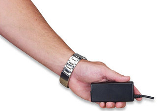 Manhattan 101622 power adapter/inverter Indoor – image 3