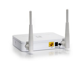 LevelOne 300Mbps Wireless PoE Access Point – image 3