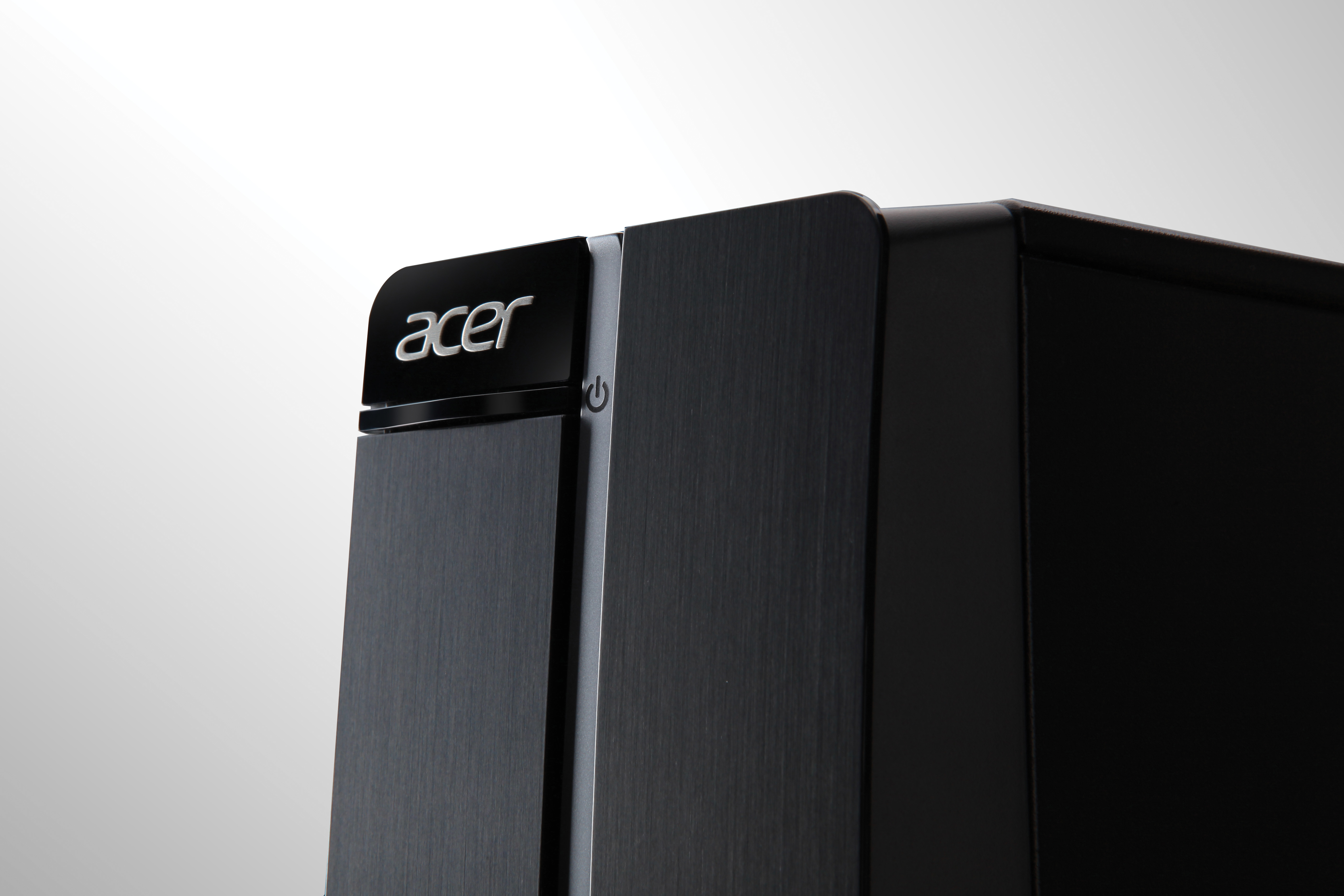 製品データ Acer Aspire XC600 インテル® Core™ i5 i5-3330 6 GB DDR3