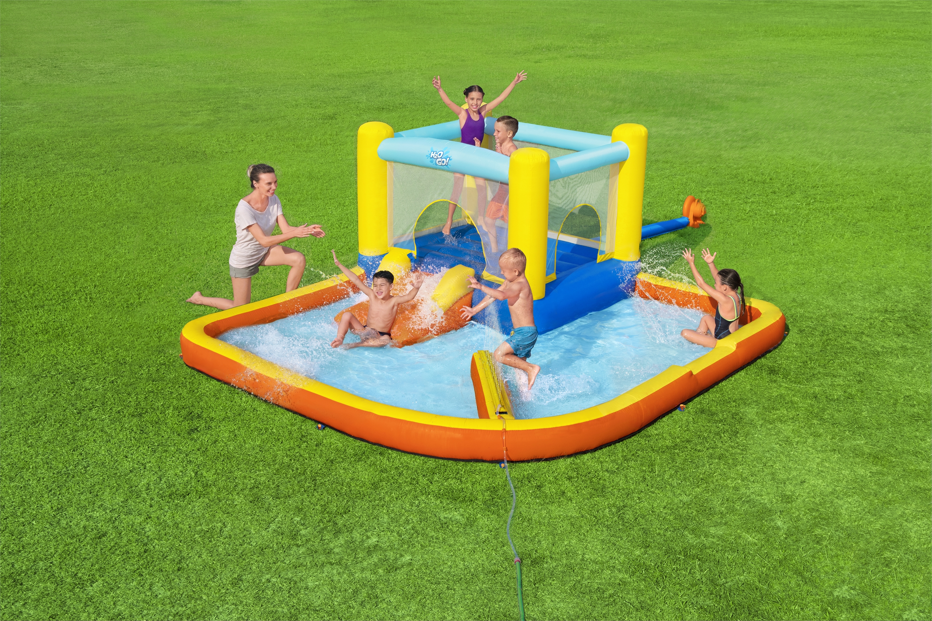 عکس پارک آبی بادی بزرگ H2OGO! Beach Bounce™ برای کودکان 1.52 متر