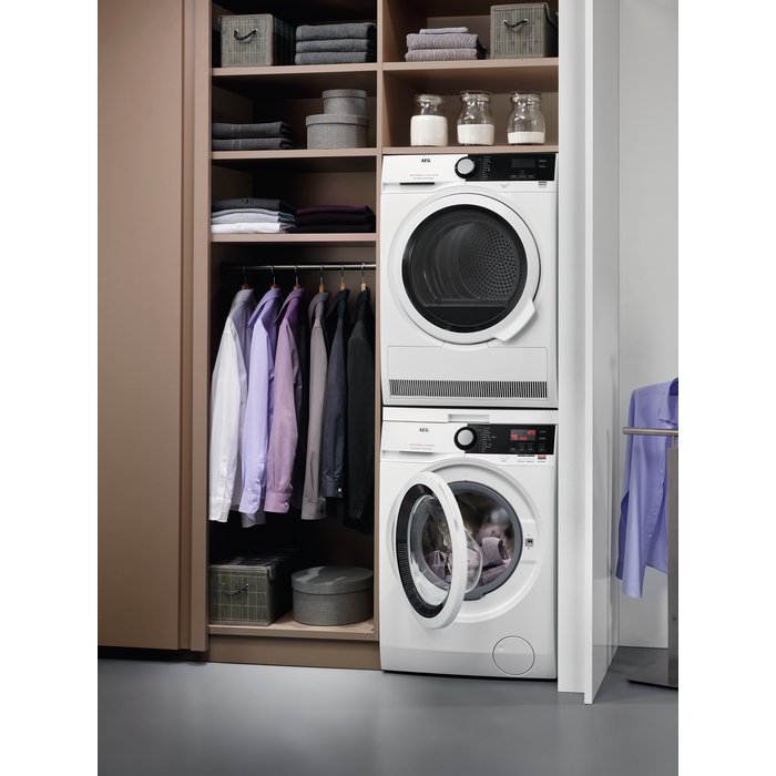 AEG L7FBK842E washing machine Front-load – image 6