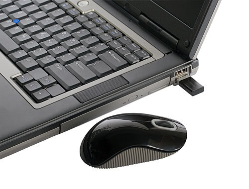 Mouse Óptico Targus AMW50US - Inalámbrico - USB - 800 Dpi - 3 Botones - Negro / Gris - AMW50US Mouse Óptico Targus AMW50US - Inalámbrico - USB - 800 Dpi - 3 Botones - Negro / Gris - AMW50US